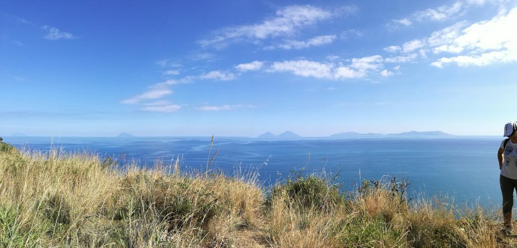 Appartamenti Vacanze Mareemare Capo dʼOrlando Εξωτερικό φωτογραφία