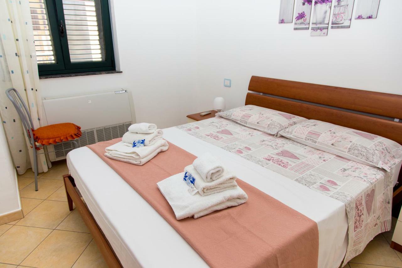 Appartamenti Vacanze Mareemare Capo dʼOrlando Εξωτερικό φωτογραφία