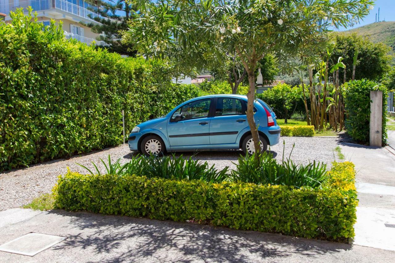 Appartamenti Vacanze Mareemare Capo dʼOrlando Εξωτερικό φωτογραφία
